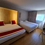C Spacieuses Hotel 4*