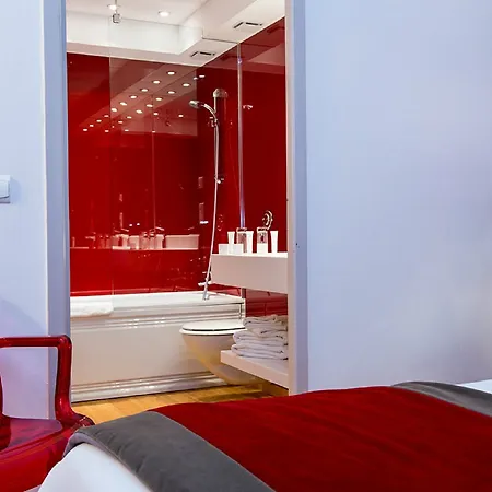 C Spacieuses Hotel 4*