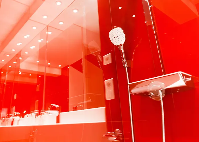 Hotel C Spacieuses 4*