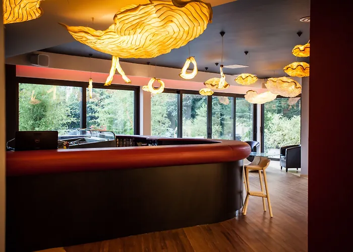 Szálloda C Spacieuses Nîmes